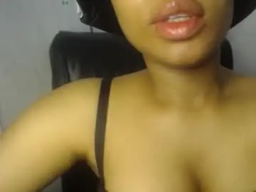 Chaturbate Adult Webcam of sexy_goddess_pet