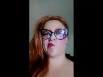 Chaturbate Live Sex Cam of violettelynn_