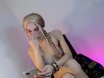 Chaturbate Watch Live Sex Cams of bellafucks1