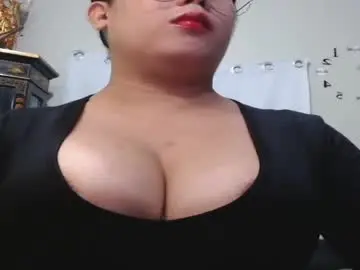 Chaturbate Watch Live Sex Cams of travelergirl