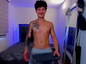 Chaturbate Live Sex of morthy_downey