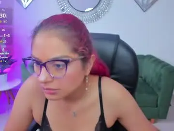Chaturbate Adult Video Chat of raven_reyes7