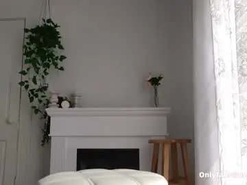 Chaturbate Live Sex Cam of sunluscious