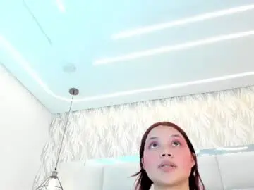Chaturbate Live Porn of aurora_bellamont