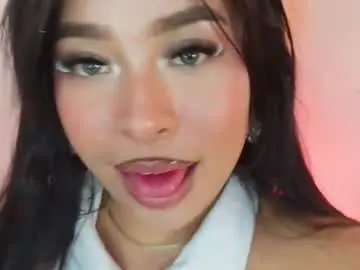 Chaturbate Live Sex of mia_roux1
