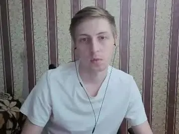 Chaturbate Adult Video Chat of darienlarge