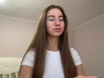 Chaturbate Sex Cam of emberfamn