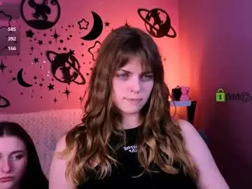 Chaturbate Live Sex Cam of naya_may