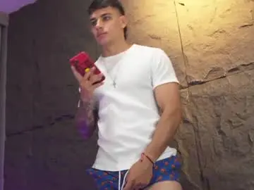 Chaturbate Sex Cam of joseph__boy