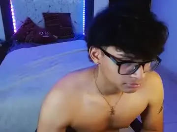 Chaturbate Live Sex of mr_yisuz