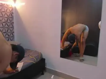Chaturbate Free Live Porn of benjamin_lichx