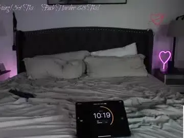 Chaturbate Watch Live Sex Cams of ari_lovexo