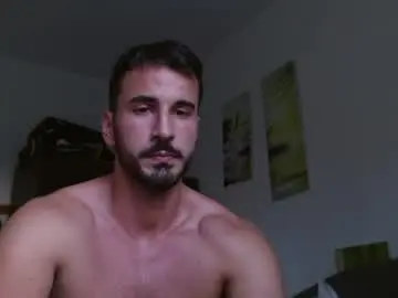 Chaturbate Adult Webcams of hornyasfuckk33