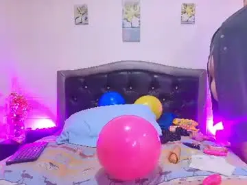 Chaturbate Free Live Porn of queenmature