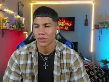Chaturbate Live Porn of damian_latinxxx