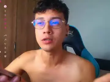 Chaturbate Adult Video Chat of leaneseb