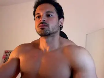 Chaturbate Nude Webcam of lucasfit24