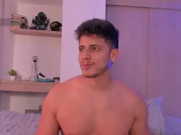 Chaturbate Live Porn of ashton_coleman_