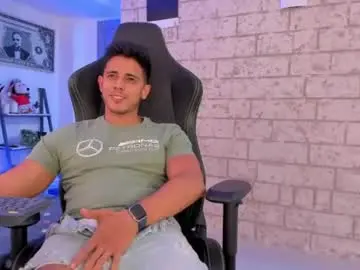 Chaturbate Nude Webcam of ashton_coleman_