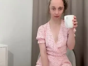 Chaturbate Live Porn of shy_schoolgirl_