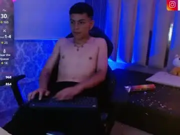Chaturbate Live Sex Cam of brac_tay