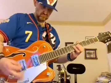 Chaturbate Live Sex Cam of ezriderx9
