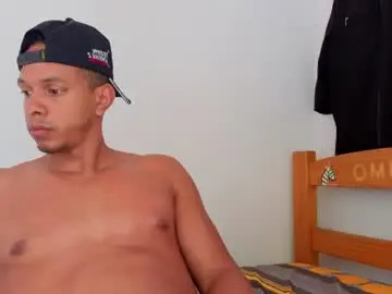 Chaturbate Live Sex Cam of marco_striker