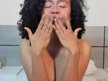 Chaturbate Adult Webcams of kiraspell