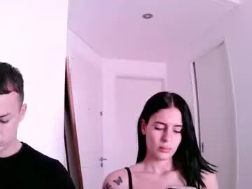 Chaturbate Live Sex Cam of miakeller01