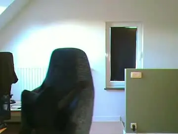 Chaturbate Live Sex Cam of frenchfrieswithmayo