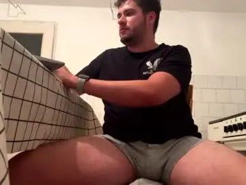 Chaturbate Live Sex of hasabigonev14