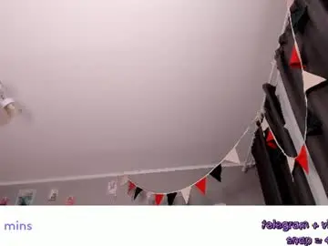 Chaturbate Live Porn of vivian_qwerty