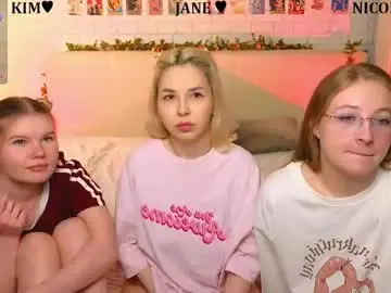 Chaturbate Adult Video Chat of _ramune_