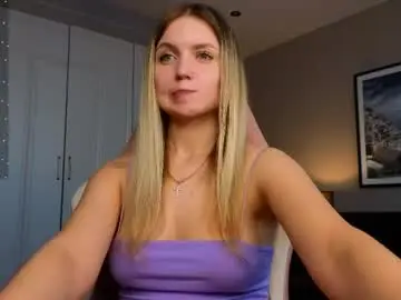 Chaturbate Watch Live Sex Cams of brightrays__