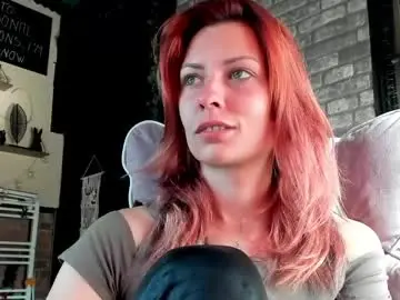 Chaturbate Adult Video Chat of karoline121