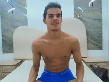 Chaturbate Live Porn of samuel_wyatt