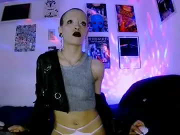 Chaturbate Free Porn Cam of plutonbluemoon_999