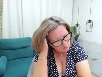 Chaturbate Best live sex cam show of lea_fruit
