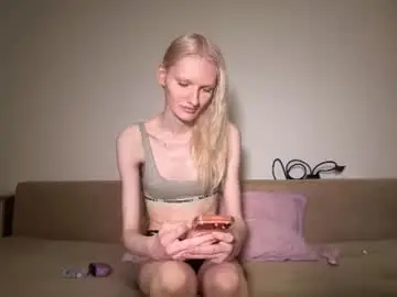 Chaturbate Adult Webcams of krstn_tg