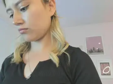 Chaturbate Free Live Porn of bee_art