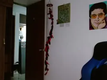 Chaturbate Nude Webcam of alejo_hot23