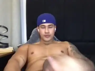 Chaturbate Live Sex Cam of pablo_boston