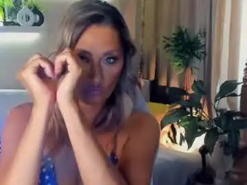 Chaturbate Free Live Porn of sarahholly