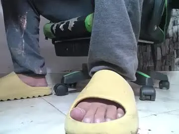 Chaturbate Sex Chat of srfindomfeet_
