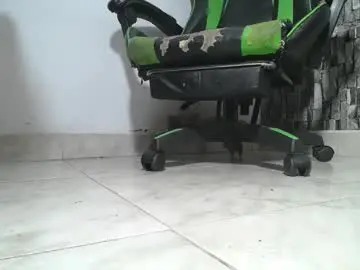 Chaturbate Best live sex cam show of srfindomfeet_