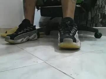 Chaturbate Sex Cam of srfindomfeet_