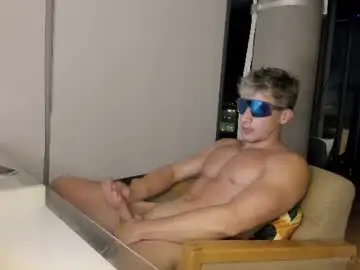 Chaturbate Live Sex Cam of juniormadison69