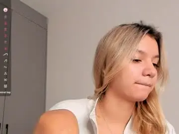 Chaturbate Free Porn Cam of margarethowell