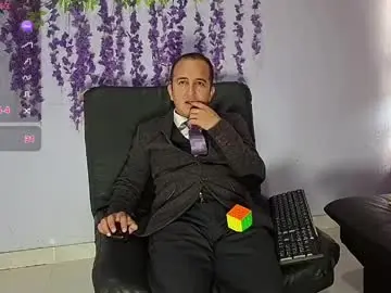 Chaturbate Adult Video Chat of yazflor