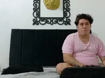 Chaturbate Sex Cam of pinkqueen23